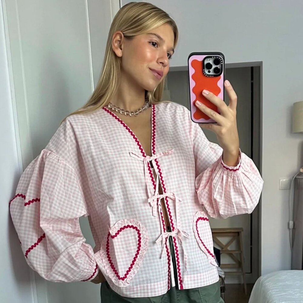Sissel Edelbo lookalike pink gingham long sleeve with red heart pockets, S